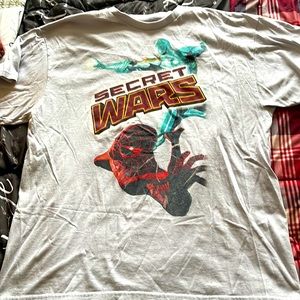 Marvel T shirt gray